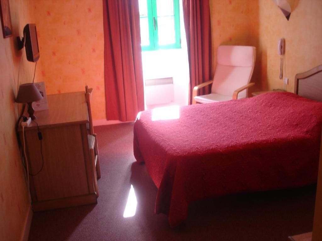 Les Voyageurs Hotel Sizun Room photo